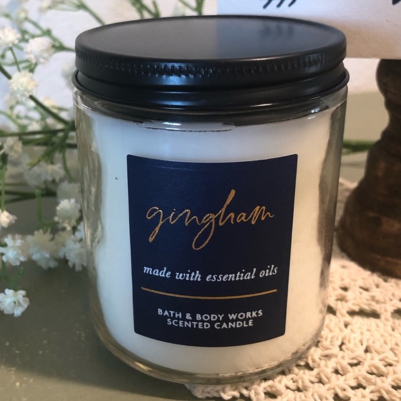 NEW single wick candle from Bath and Body Works